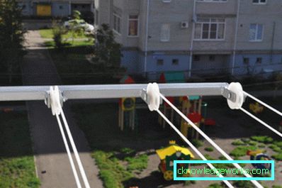 Снимка: начини за украса на камината през пролетта и лятото