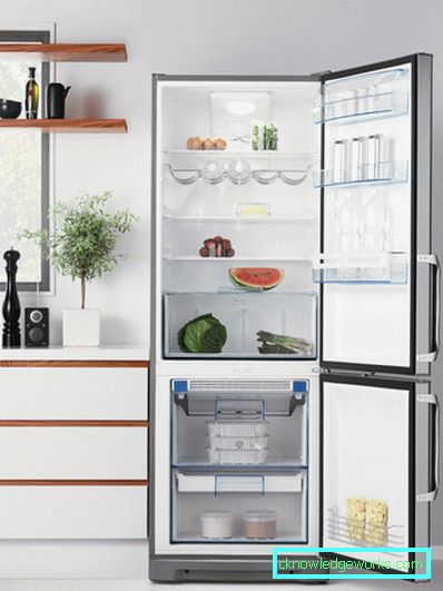 Electrolux хладилник с две отделения без система Frost Двукамерен хладилник Electrolux с система No Frost