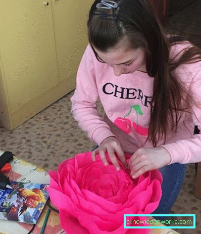 Горещо лепило: какво е то и как да се използва? Горещо лепило: какво е то и как да се използва?