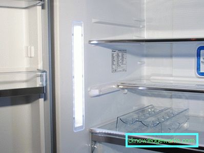 Хладилници с бонбони Хладилници с бонбони