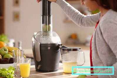 Компактен сокоизстисквачка Компактен сокоизстисквачка