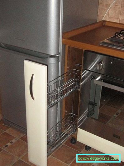 Мога ли да поставя хладилника до газовата тръба?