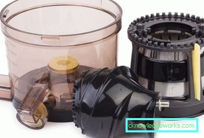 Сокоизстисквачка Redmond Auger Сокоизстисквачка Redmond Auger